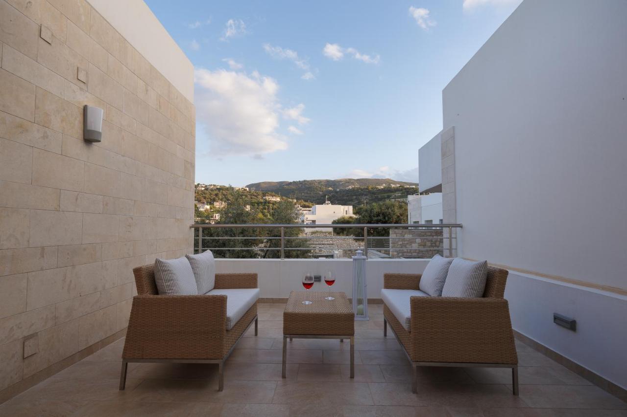 Eco Villa, A Perfect Escape Close To The Beach, By Thinkvilla Maroulas Exterior photo