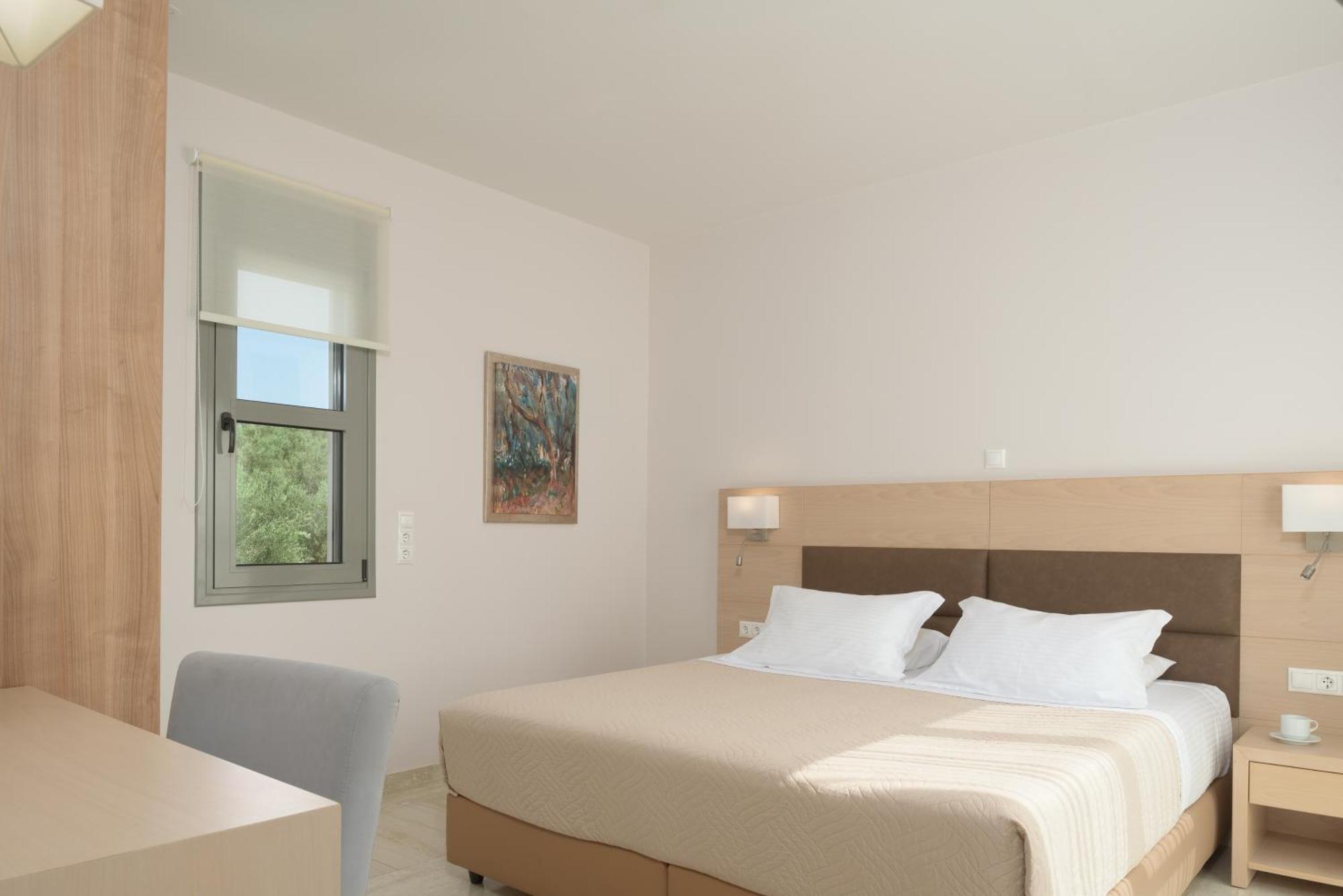 Eco Villa, A Perfect Escape Close To The Beach, By Thinkvilla Maroulas Exterior photo