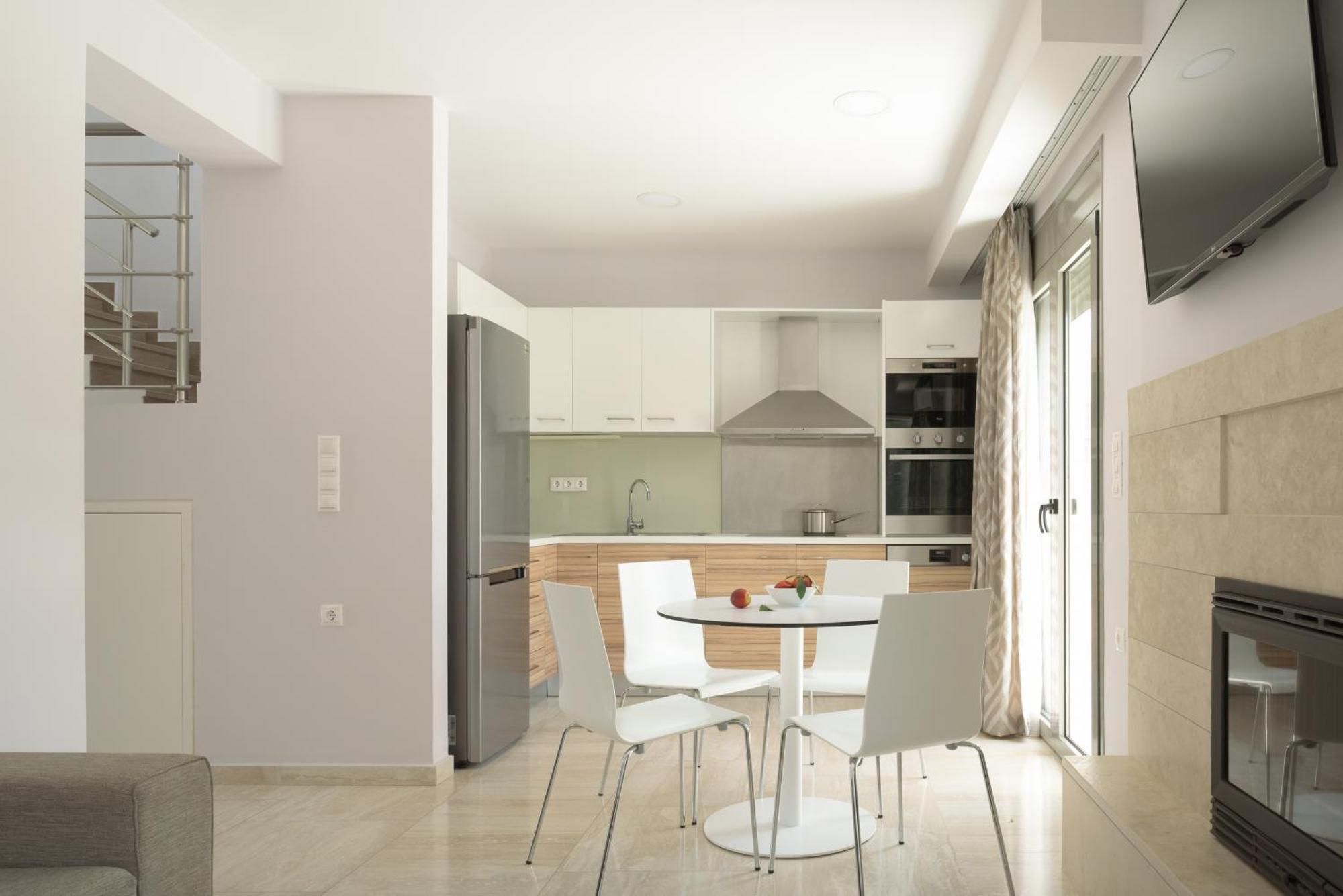 Eco Villa, A Perfect Escape Close To The Beach, By Thinkvilla Maroulas Exterior photo
