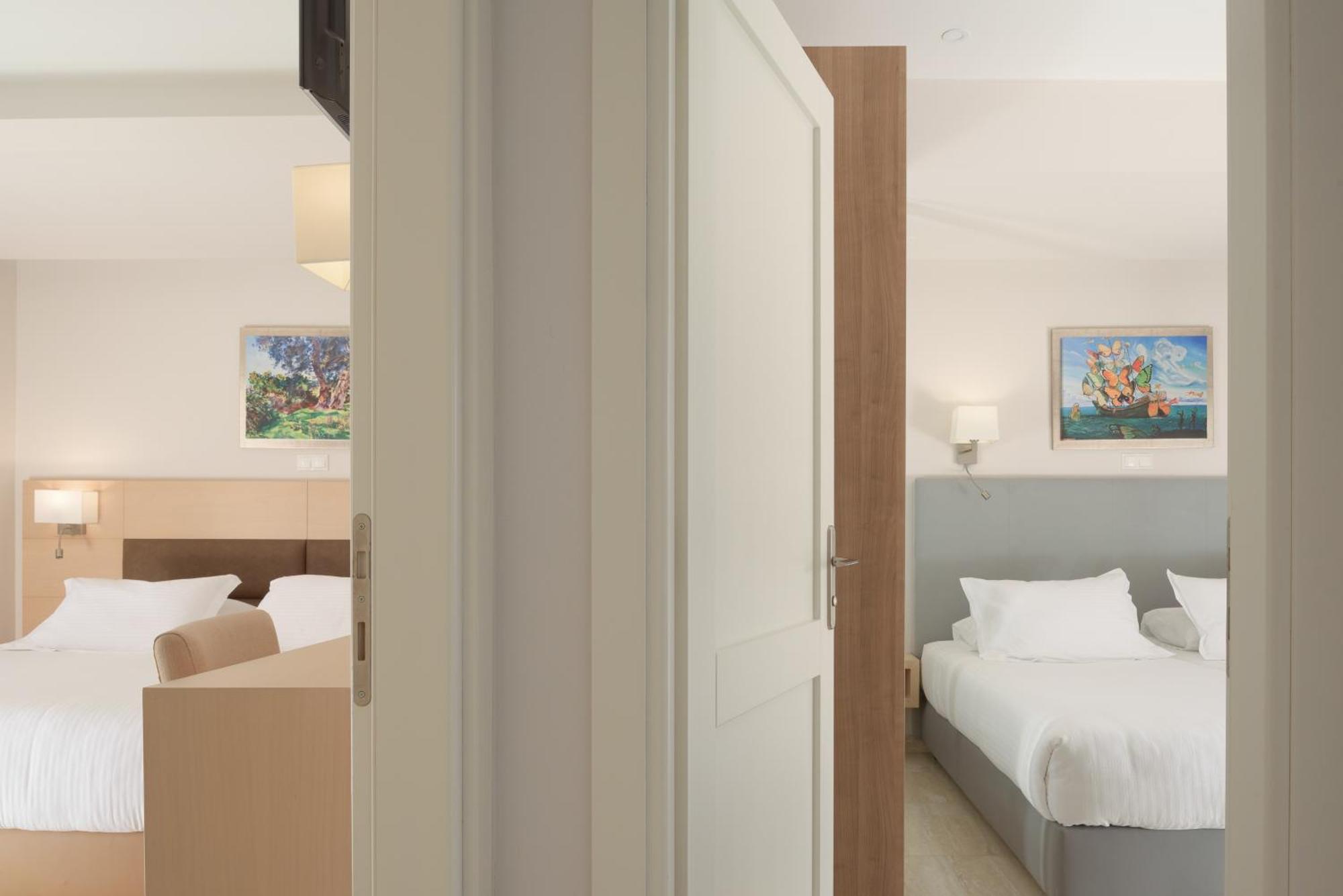 Eco Villa, A Perfect Escape Close To The Beach, By Thinkvilla Maroulas Exterior photo