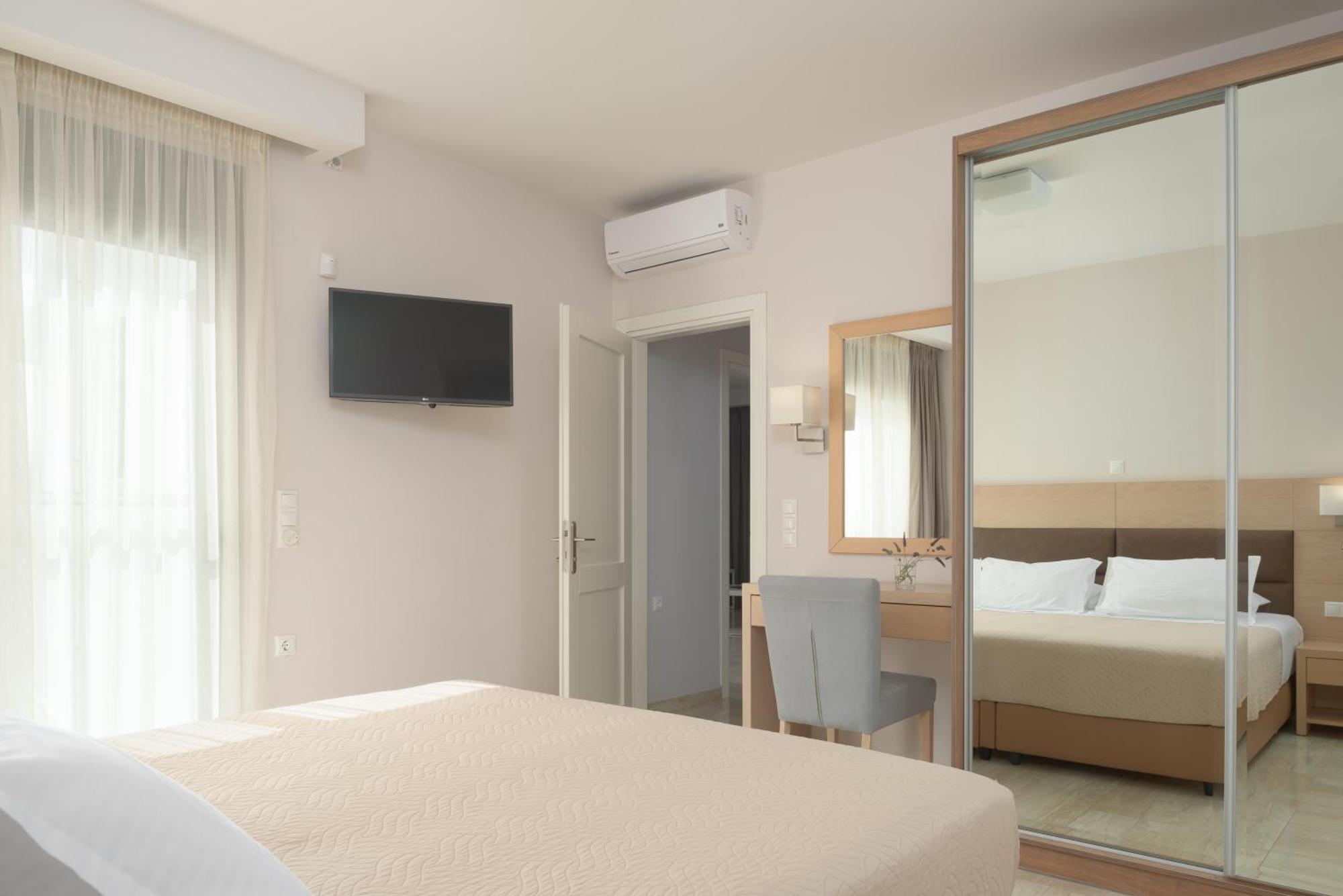 Eco Villa, A Perfect Escape Close To The Beach, By Thinkvilla Maroulas Exterior photo